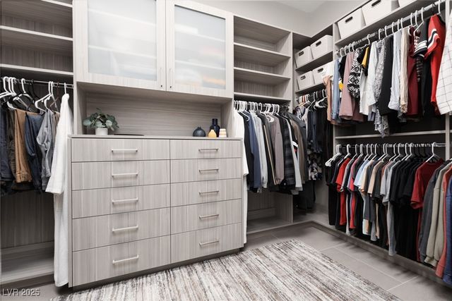 294 Lindura Court, Las Vegas, NV 89138