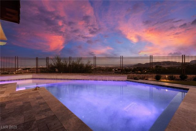 294 Lindura Court, Las Vegas, NV 89138