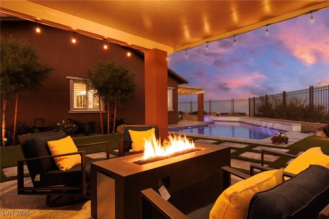 294 Lindura Court, Las Vegas, NV 89138