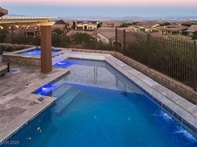 294 Lindura Court, Las Vegas, NV 89138