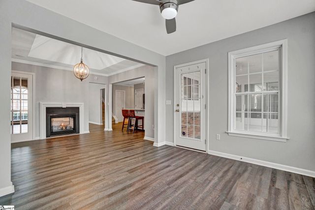 30 Kennebec Lane, Simpsonville, SC 29681