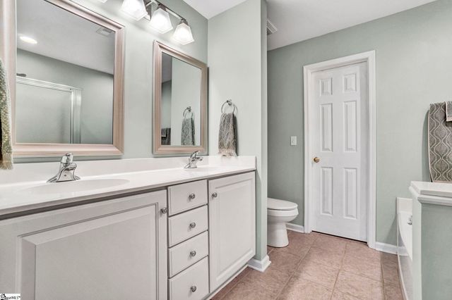 30 Kennebec Lane, Simpsonville, SC 29681