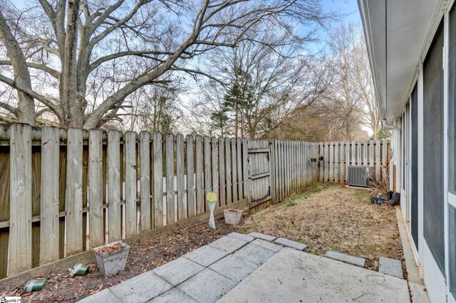 30 Kennebec Lane, Simpsonville, SC 29681