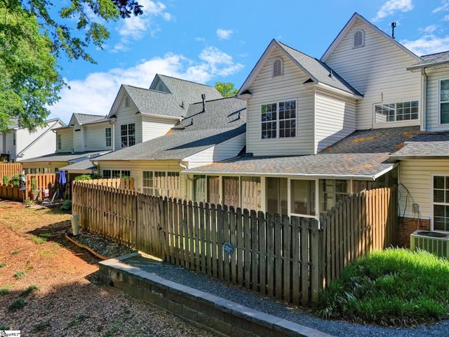 30 Kennebec Lane, Simpsonville, SC 29681