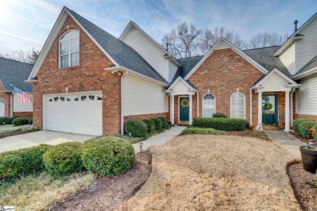 30 Kennebec Lane, Simpsonville, SC 29681