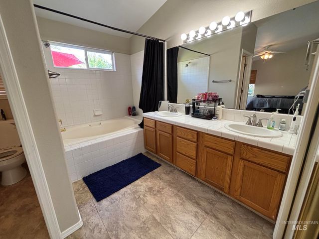 6327 S Mangrove Pl., Boise, ID 83716