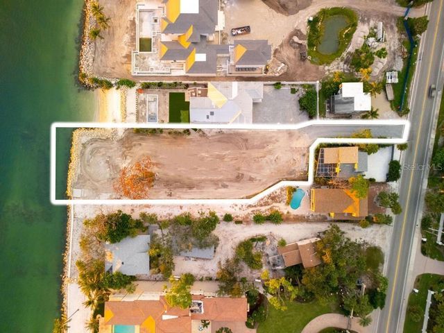 4050 HIGEL AVENUE, Sarasota, FL 34242