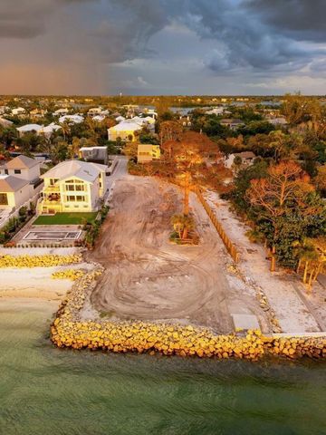 4050 HIGEL AVENUE, Sarasota, FL 34242