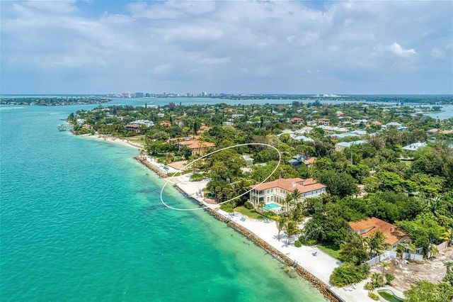 4050 HIGEL AVENUE, Sarasota, FL 34242