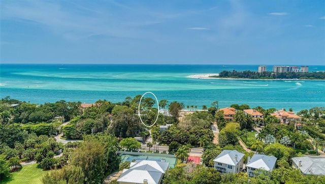 4050 HIGEL AVENUE, Sarasota, FL 34242