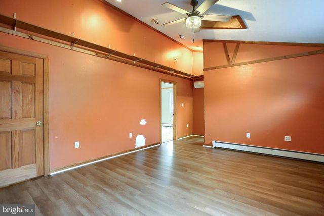 6035 WERTZVILLE RD, Enola, PA 17025