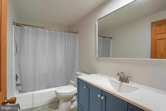 6035 WERTZVILLE RD, Enola, PA 17025