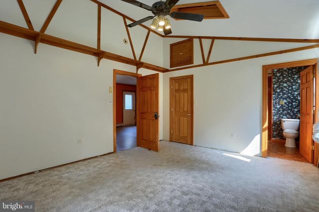 6035 WERTZVILLE RD, Enola, PA 17025