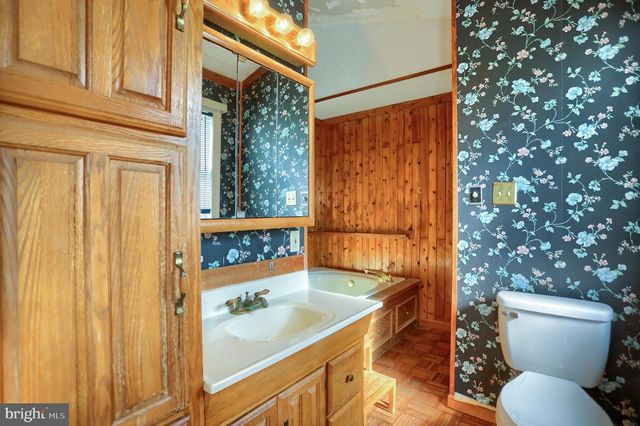 6035 WERTZVILLE RD, Enola, PA 17025