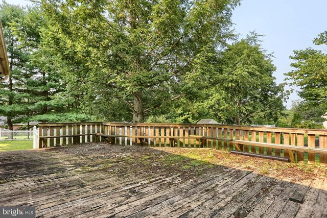 6035 WERTZVILLE RD, Enola, PA 17025