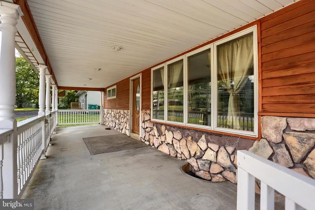 6035 WERTZVILLE RD, Enola, PA 17025