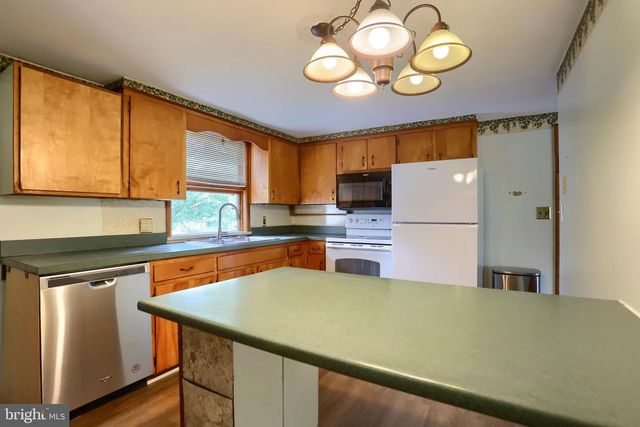 6035 WERTZVILLE RD, Enola, PA 17025