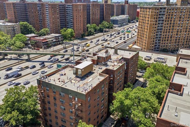 99-10 60th Avenue 2B, Corona, NY 11368