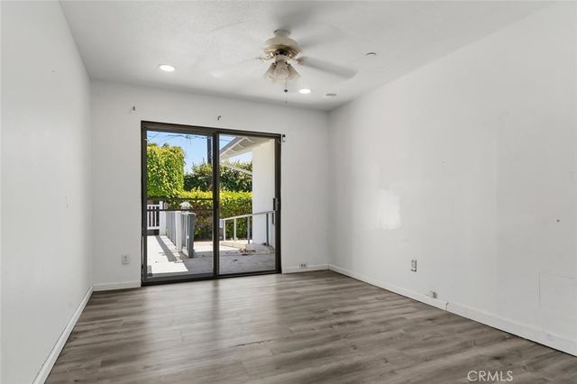 4 Mansfield Lane, Camarillo, CA 93010