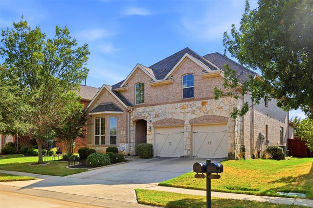 8313 Bayberry Avenue, Lantana, TX 76226