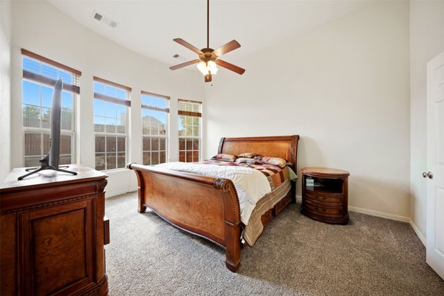 8313 Bayberry Avenue, Lantana, TX 76226