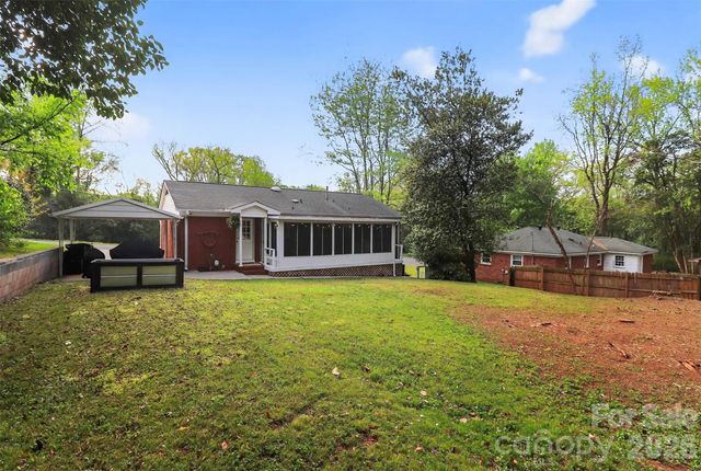 3231 Harrow Place, Charlotte, NC 28205