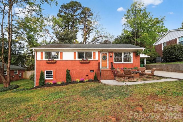 3231 Harrow Place, Charlotte, NC 28205