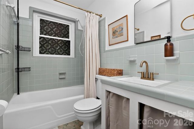 3231 Harrow Place, Charlotte, NC 28205