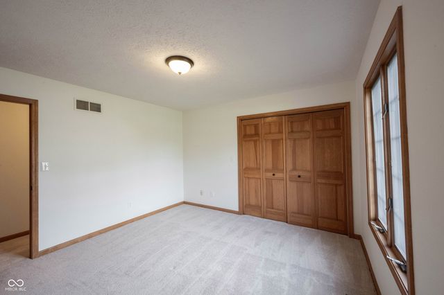 825 Eastgate Drive, Anderson, IN 46012