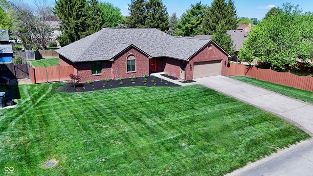 825 Eastgate Drive, Anderson, IN 46012