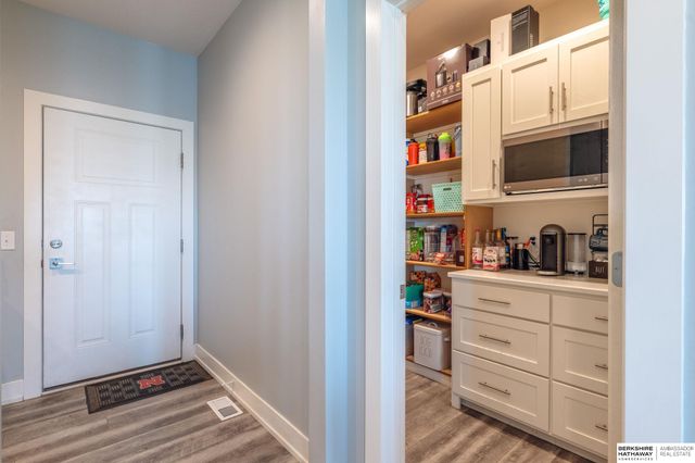 825 Washington Street, Sterling, NE 68443