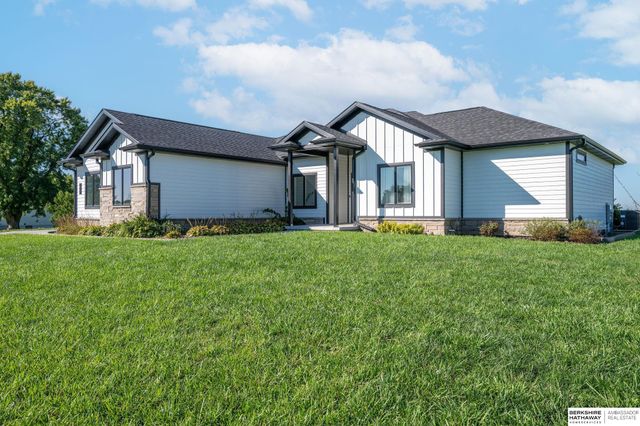 825 Washington Street, Sterling, NE 68443