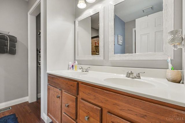 8356 Lakevalley Drive, Colerain Twp, OH 45247