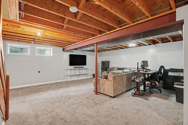 8356 Lakevalley Drive, Colerain Twp, OH 45247
