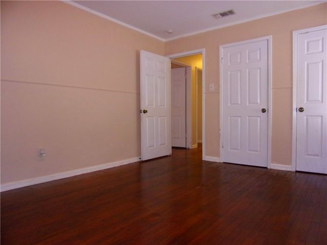 1445 Brentwood Dr, Corpus Christi, TX 78415