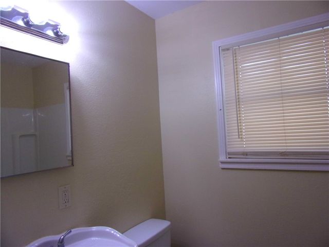 1445 Brentwood Dr, Corpus Christi, TX 78415