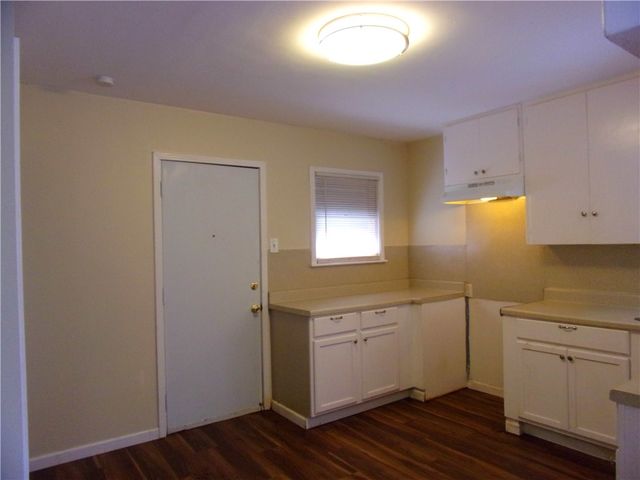 1445 Brentwood Dr, Corpus Christi, TX 78415