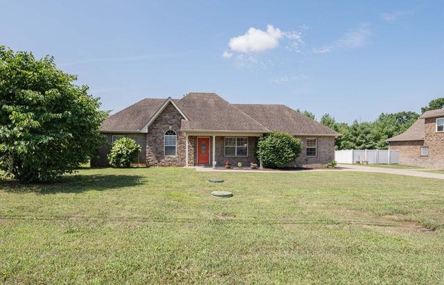 1125 Cascade Falls Dr, Murfreesboro, TN 37129