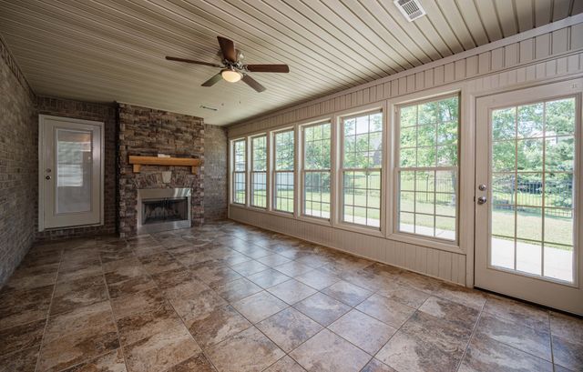 1125 Cascade Falls Dr, Murfreesboro, TN 37129