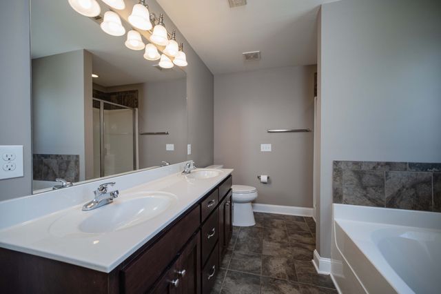1125 Cascade Falls Dr, Murfreesboro, TN 37129