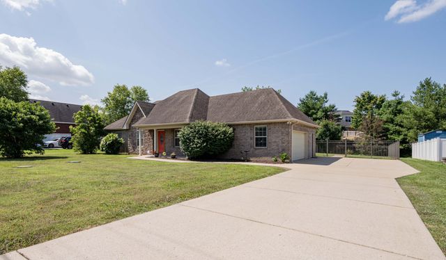 1125 Cascade Falls Dr, Murfreesboro, TN 37129