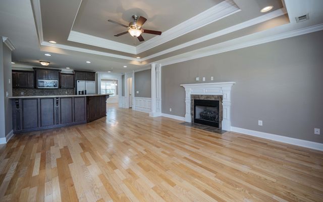 1125 Cascade Falls Dr, Murfreesboro, TN 37129