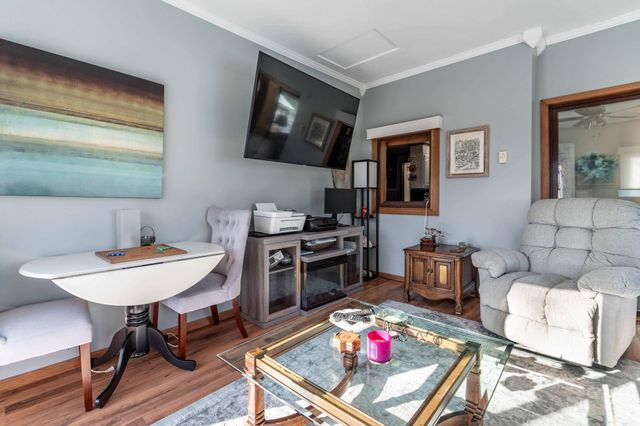 526 W Douglas Avenue, Fergus Falls, MN 56537