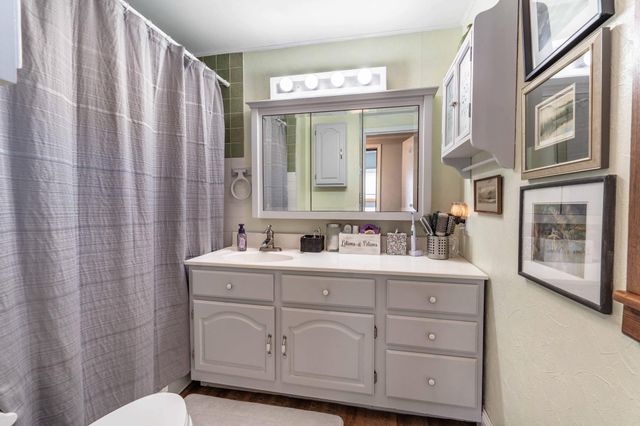 526 W Douglas Avenue, Fergus Falls, MN 56537