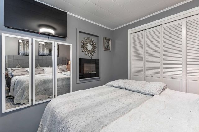 526 W Douglas Avenue, Fergus Falls, MN 56537