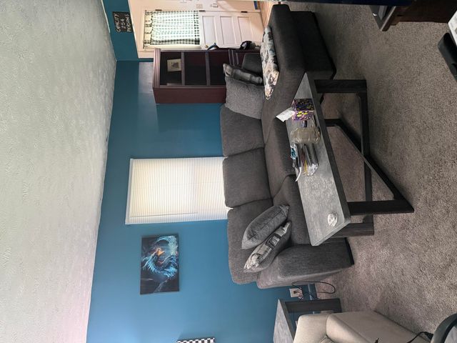 6537 CHARLES Street, Omaha, NE 68132
