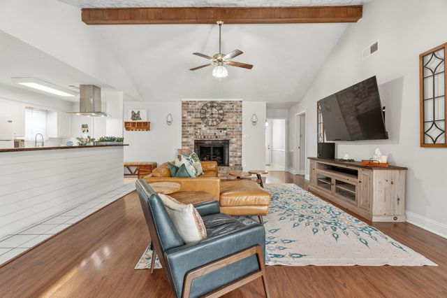 2104 Rose Road, Pearland, TX 77581