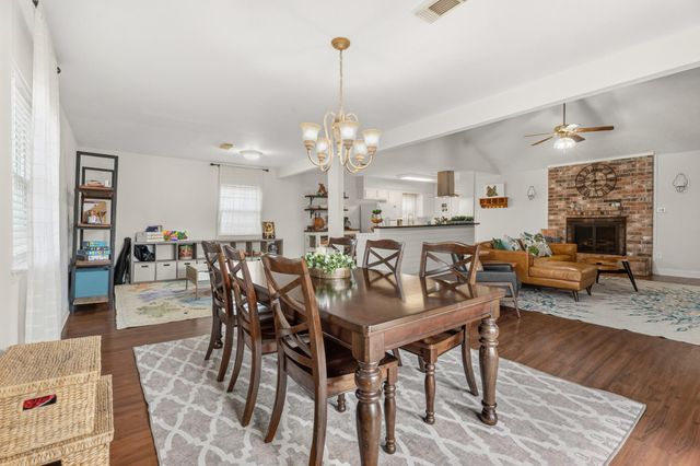 2104 Rose Road, Pearland, TX 77581