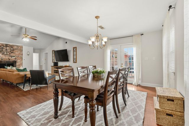 2104 Rose Road, Pearland, TX 77581