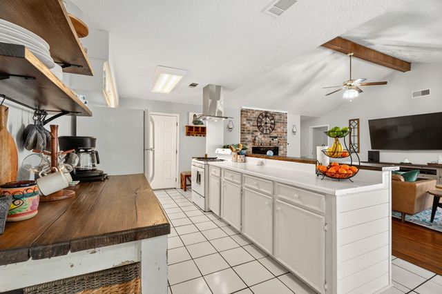 2104 Rose Road, Pearland, TX 77581